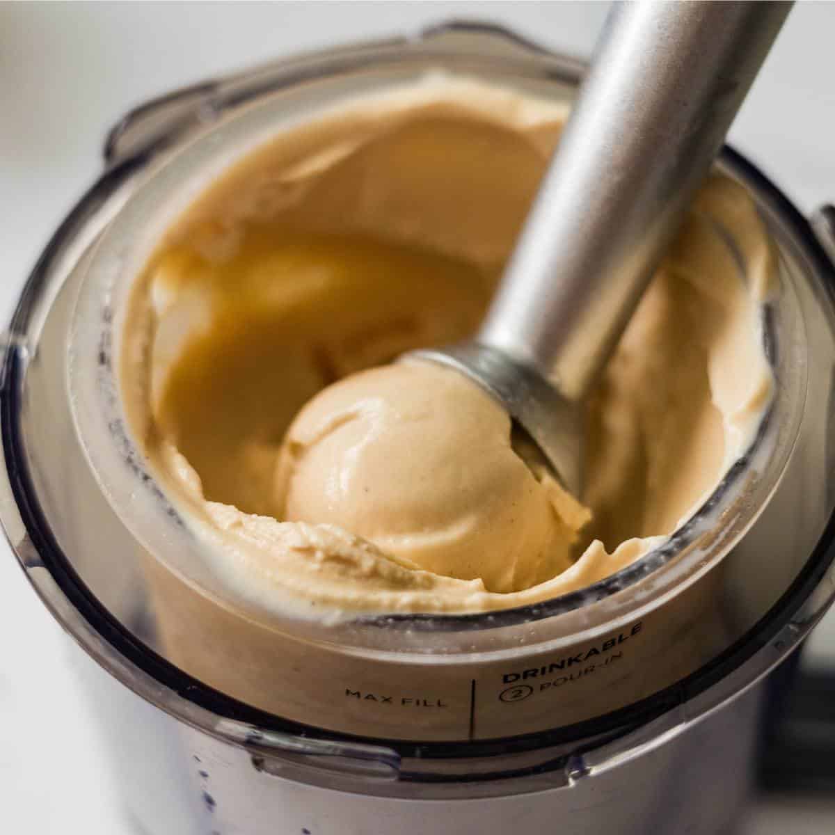 Scoop of Chai Tea Latte ice cream on a Ninja Creami pint.